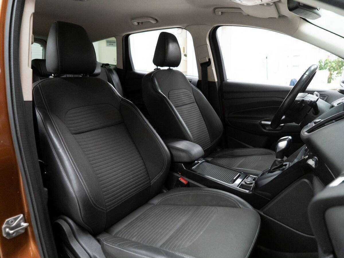 Б/У Форд Куга 2017 года. Фото: #8