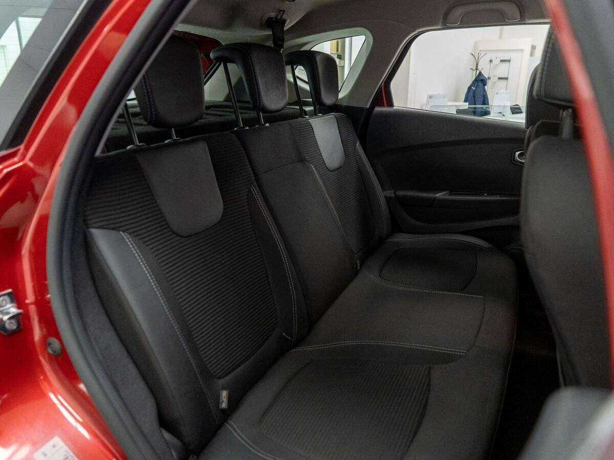 Б/У Рено Каптюр 2021 года. Фото: #7