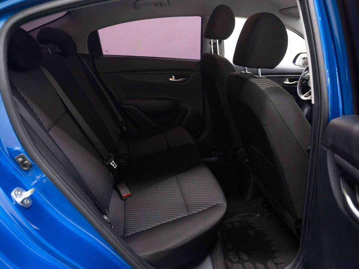 Б/У Киа Рио 2018 года. Фото: #9