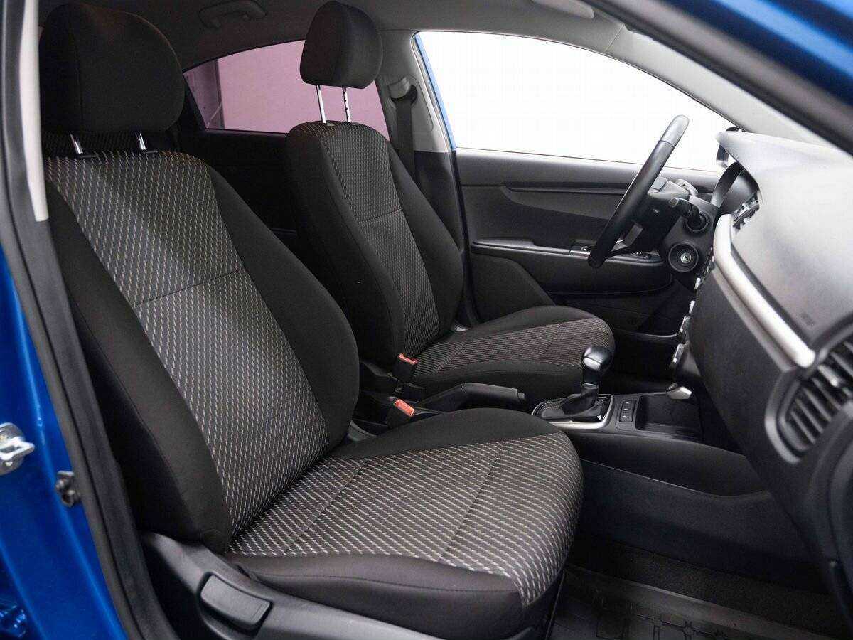 Б/У Киа Рио 2018 года. Фото: #11