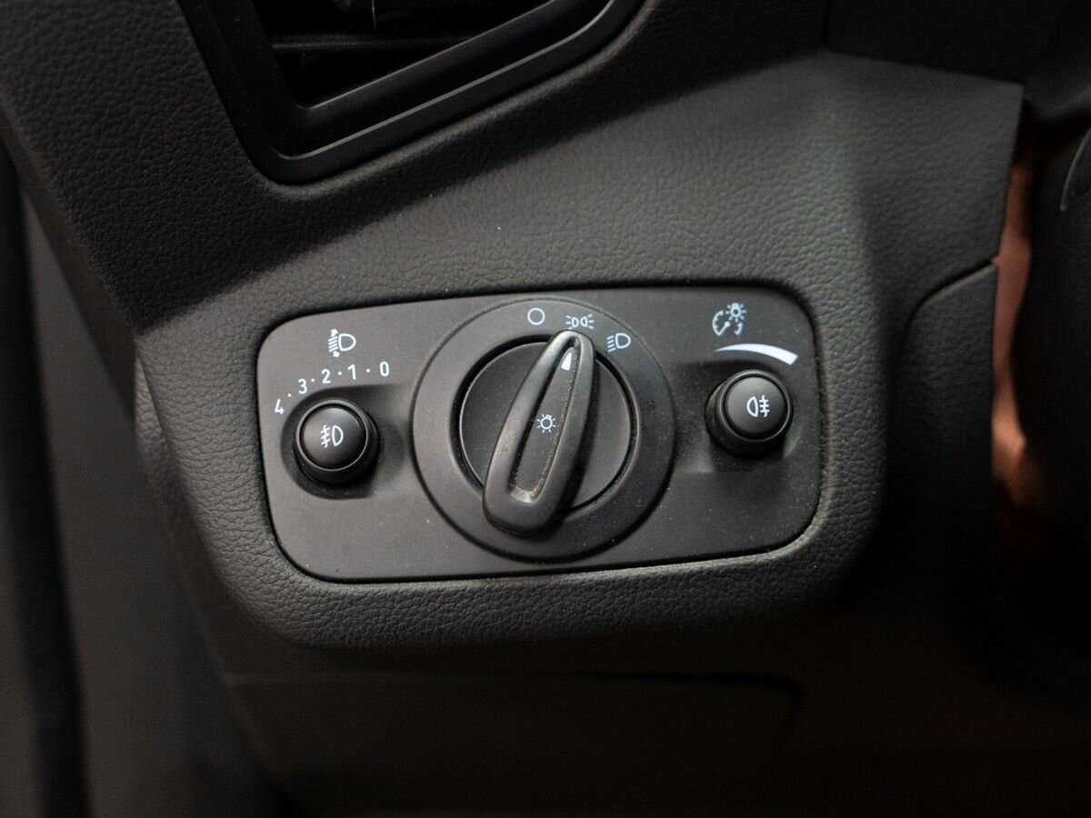 Б/У Форд Куга 2014 года. Фото: #13