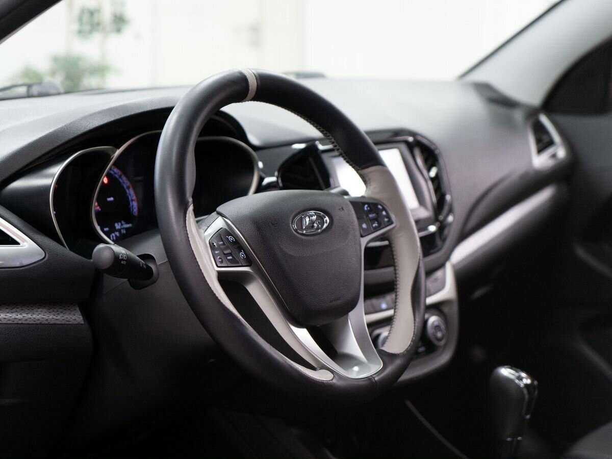 Б/У Лада (ВАЗ) Веста 2018 года. Фото: #4