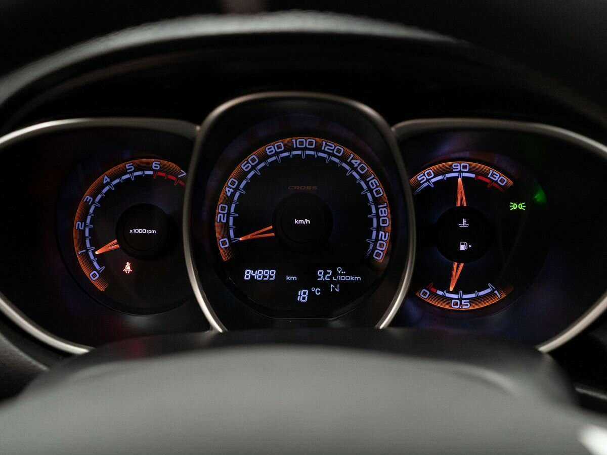 Б/У Лада (ВАЗ) Веста 2018 года. Фото: #9