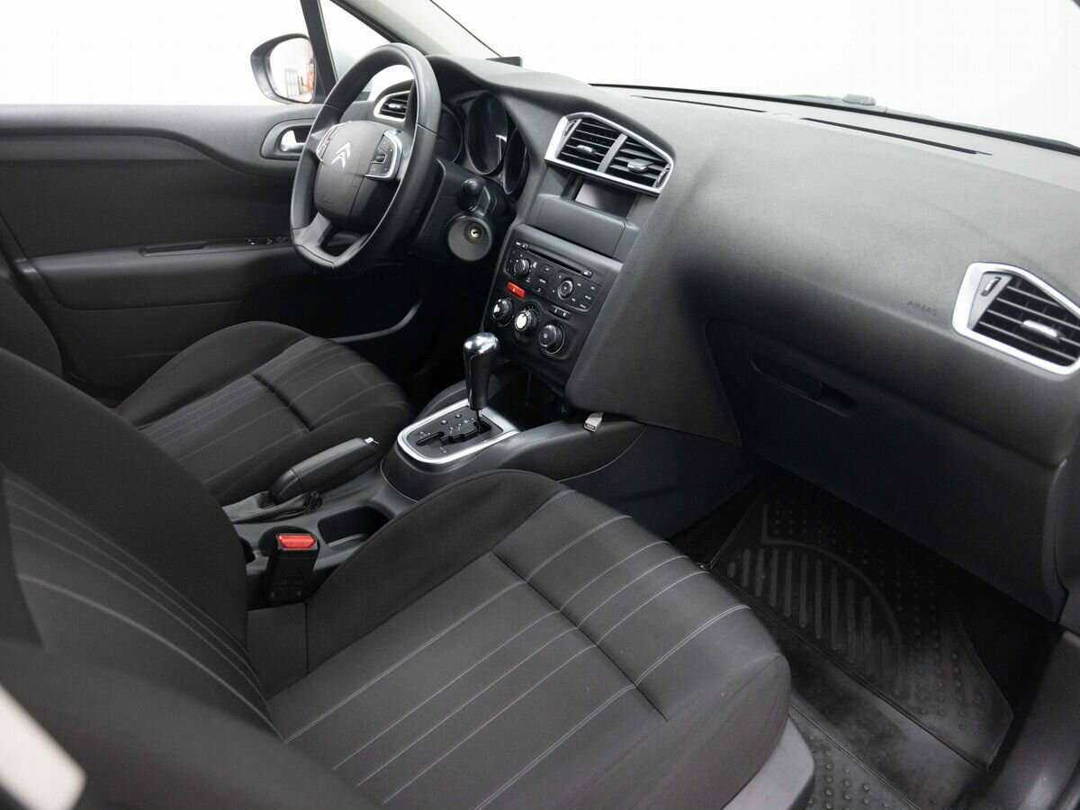 Б/У Ситроен Ц4 2012 года. Фото: #10