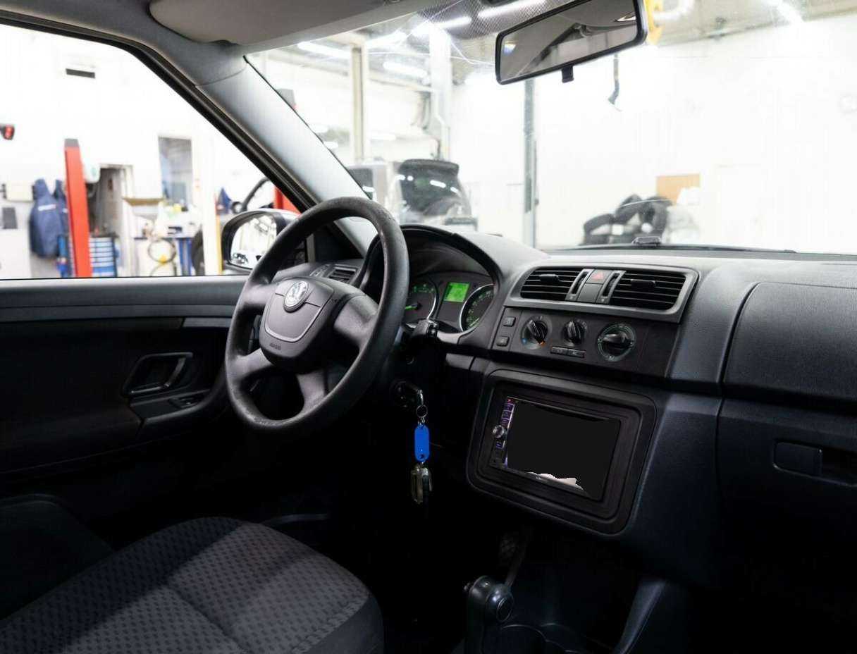 Б/У Шкода Фабия 2012 года. Фото: #15