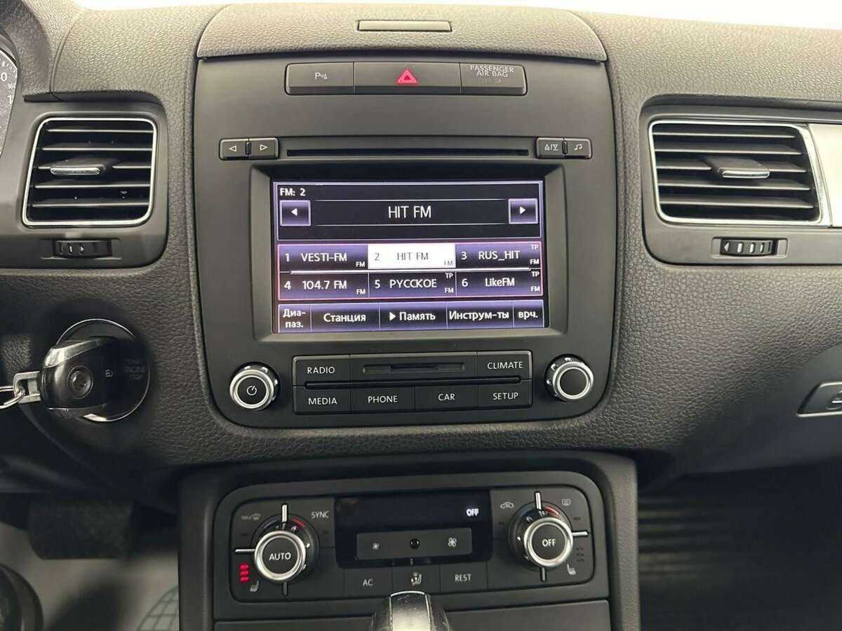 Б/У Фольксваген Туарег 2012 года. Фото: #11