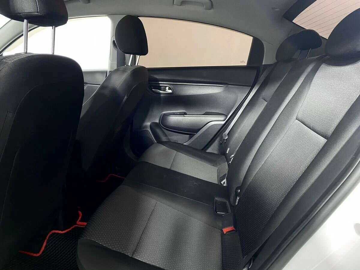 Б/У Киа Рио 2021 года. Фото: #8