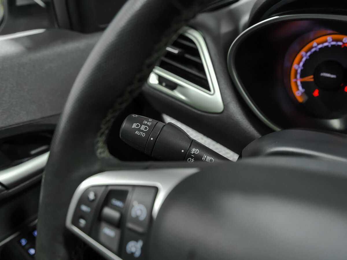 Б/У Лада (ВАЗ) Веста 2021 года. Фото: #7