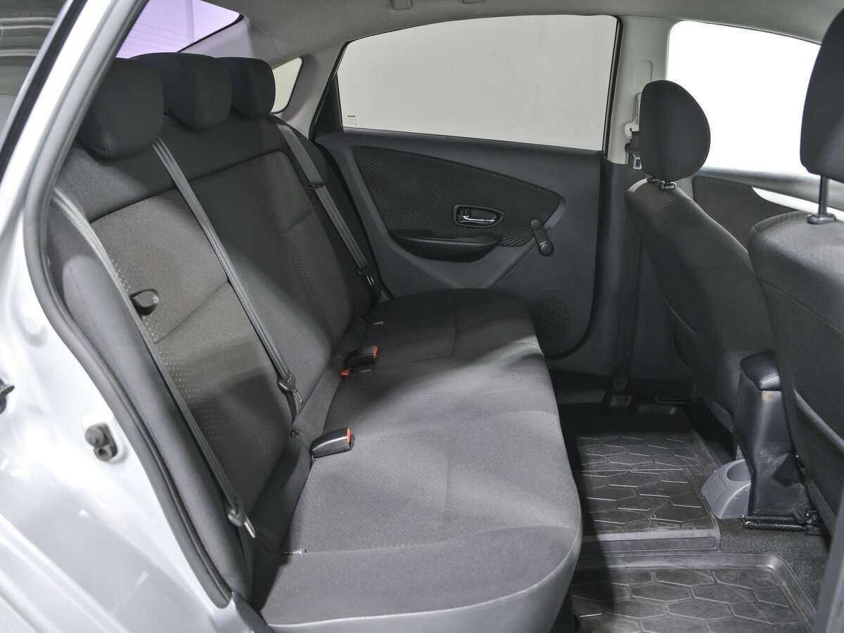 Б/У Ниссан Альмера 2018 года. Фото: #13