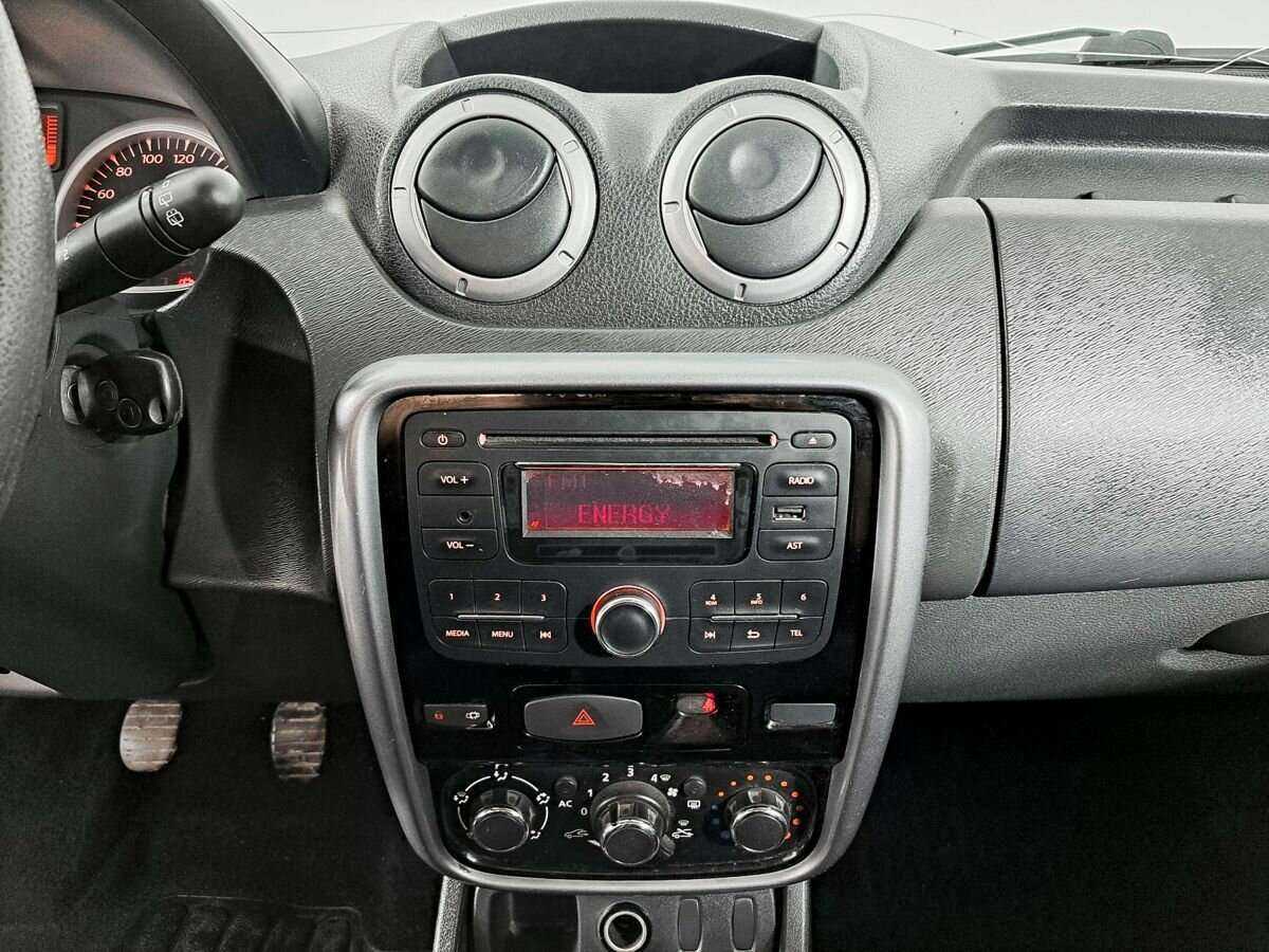 Б/У Рено Дастер 2012 года. Фото: #12