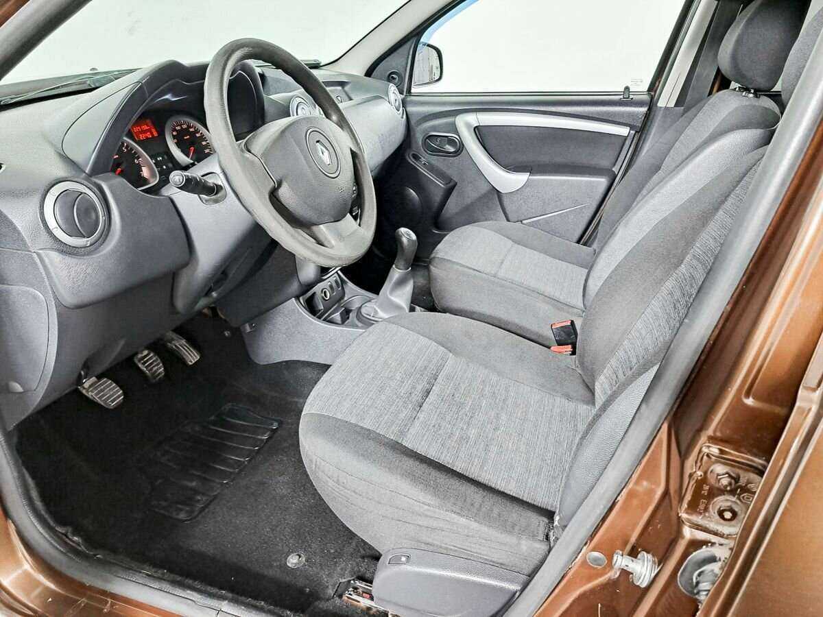 Б/У Рено Дастер 2012 года. Фото: #13