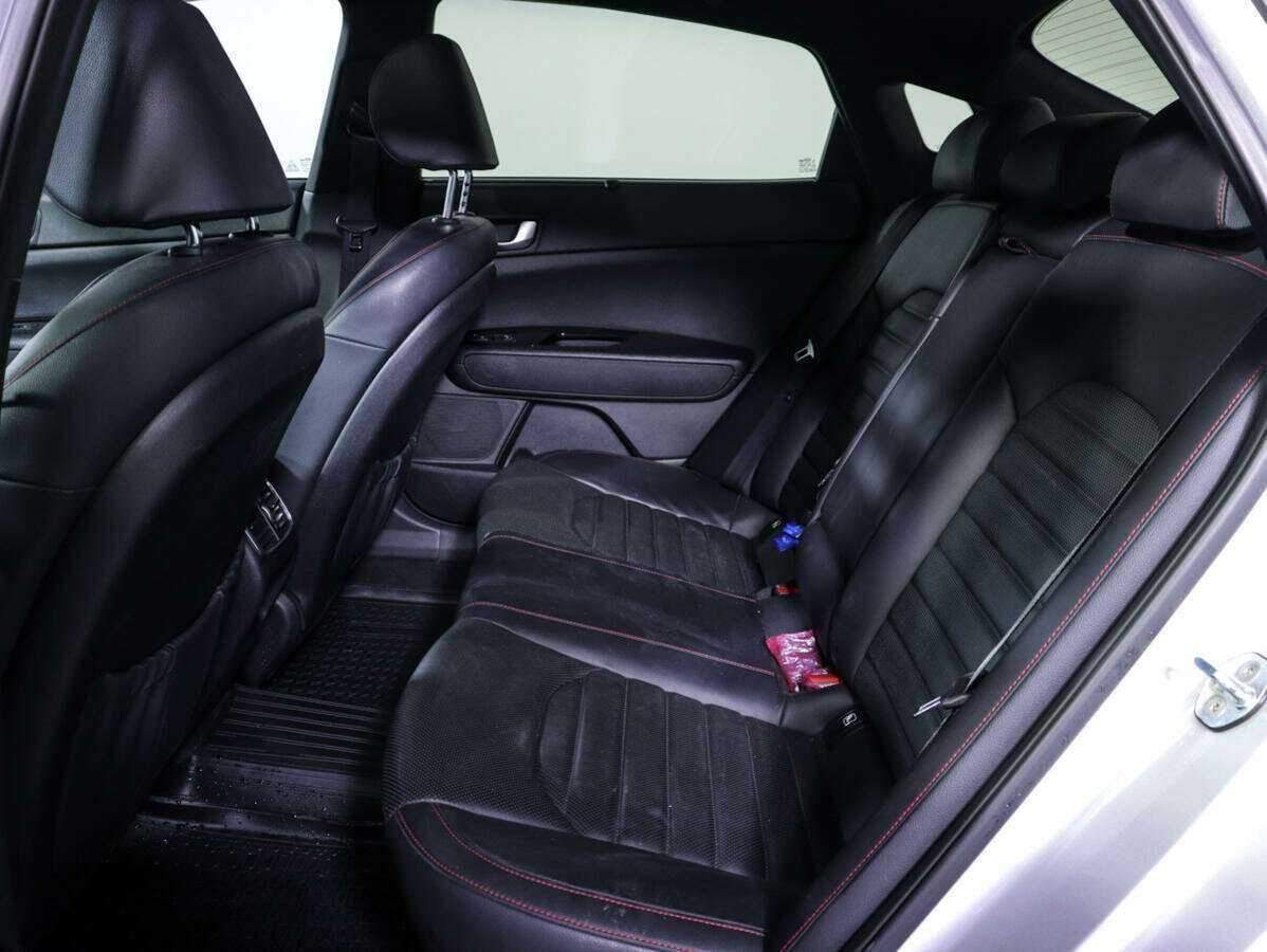 Б/У Киа Оптима 2019 года. Фото: #9