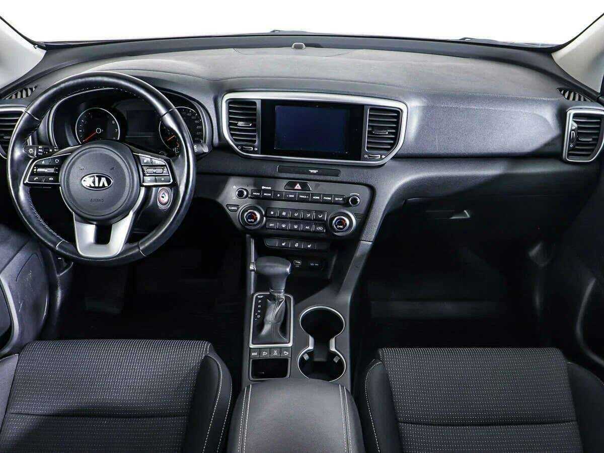 Б/У Киа Спортейдж 2018 года. Фото: #10