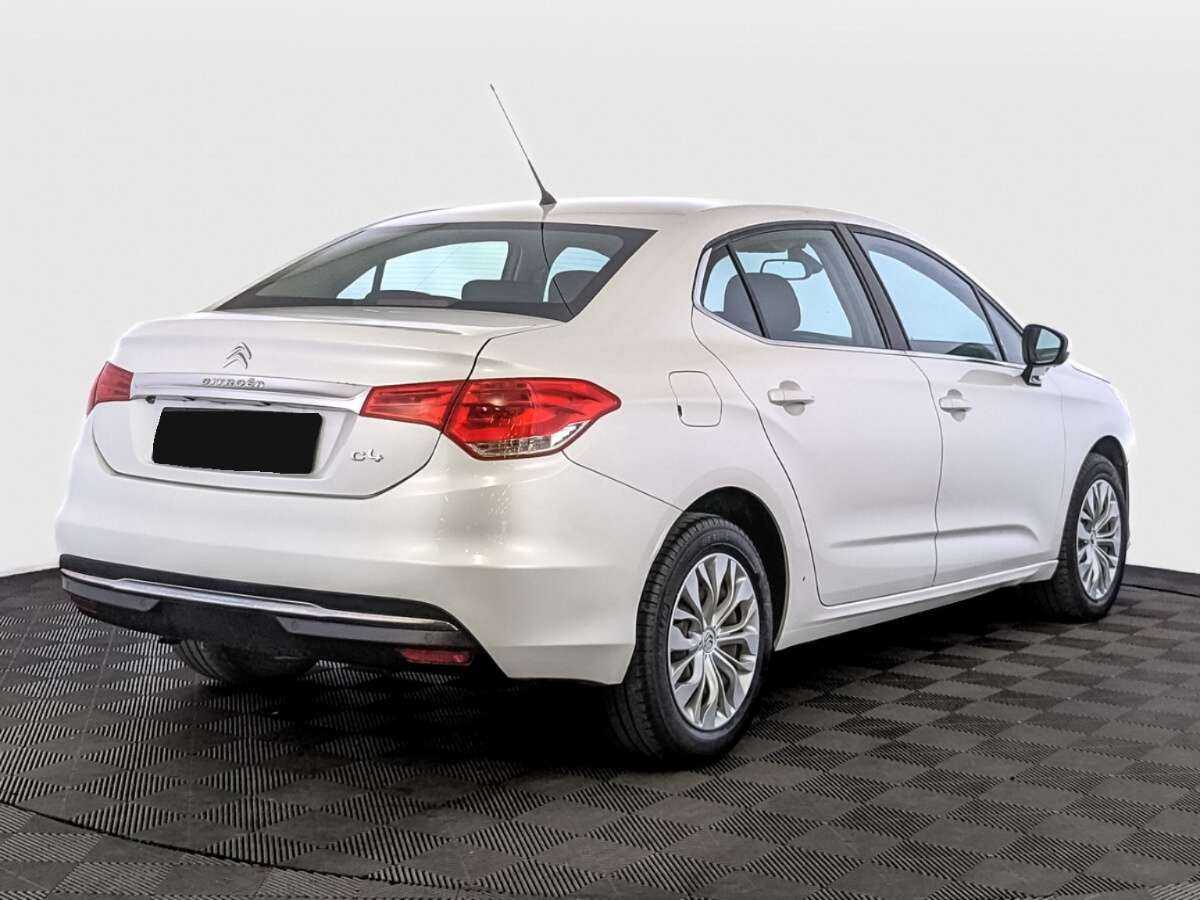 Б/У Ситроен Ц4 2016 года. Фото: #4