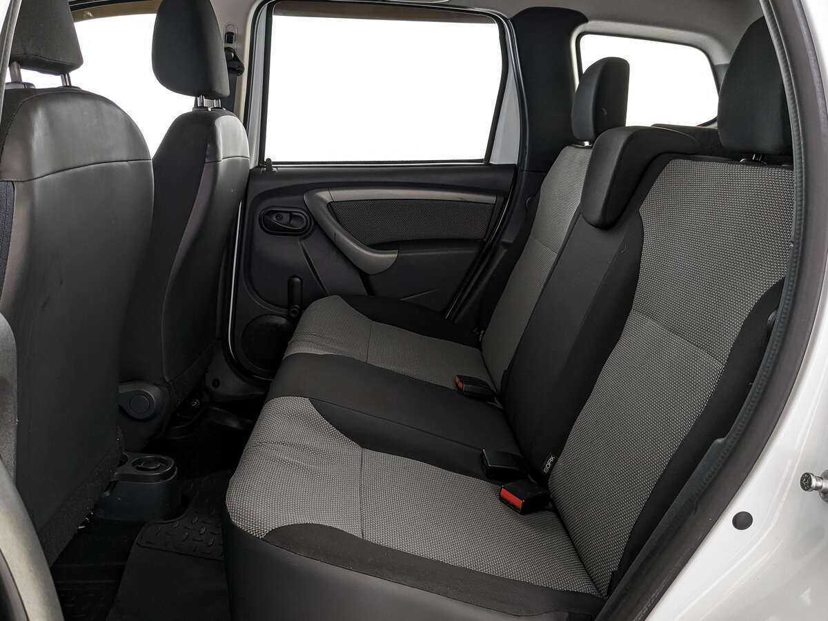 Б/У Рено Дастер 2016 года. Фото: #16