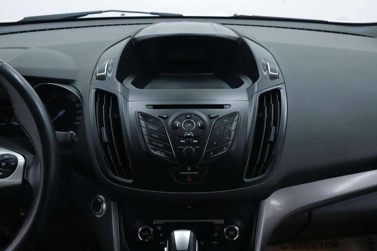 Б/У Форд Куга 2016 года. Фото: #11