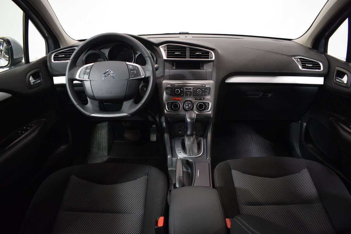 Б/У Ситроен Ц4 2020 года. Фото: #6