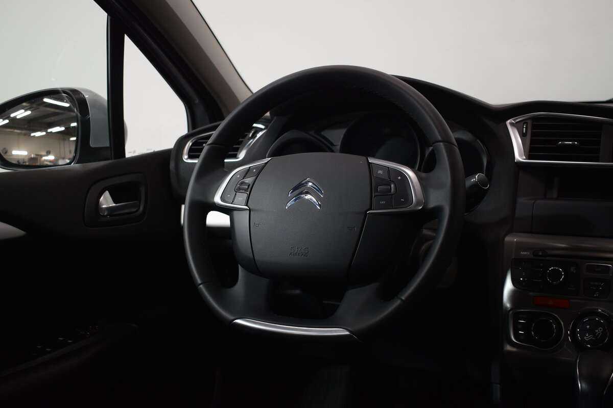 Б/У Ситроен Ц4 2020 года. Фото: #8