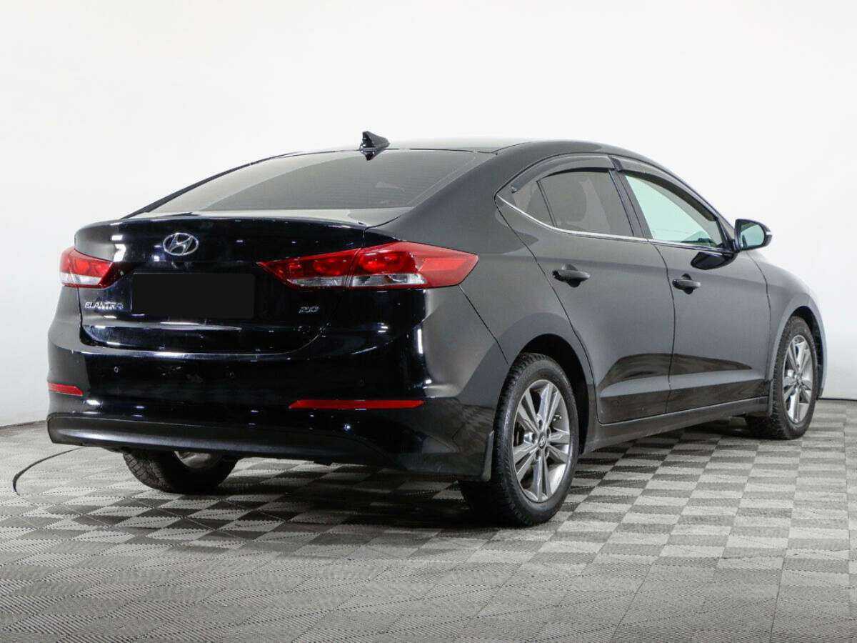 Б/У Хендай Елантра 2017 года. Фото: #4