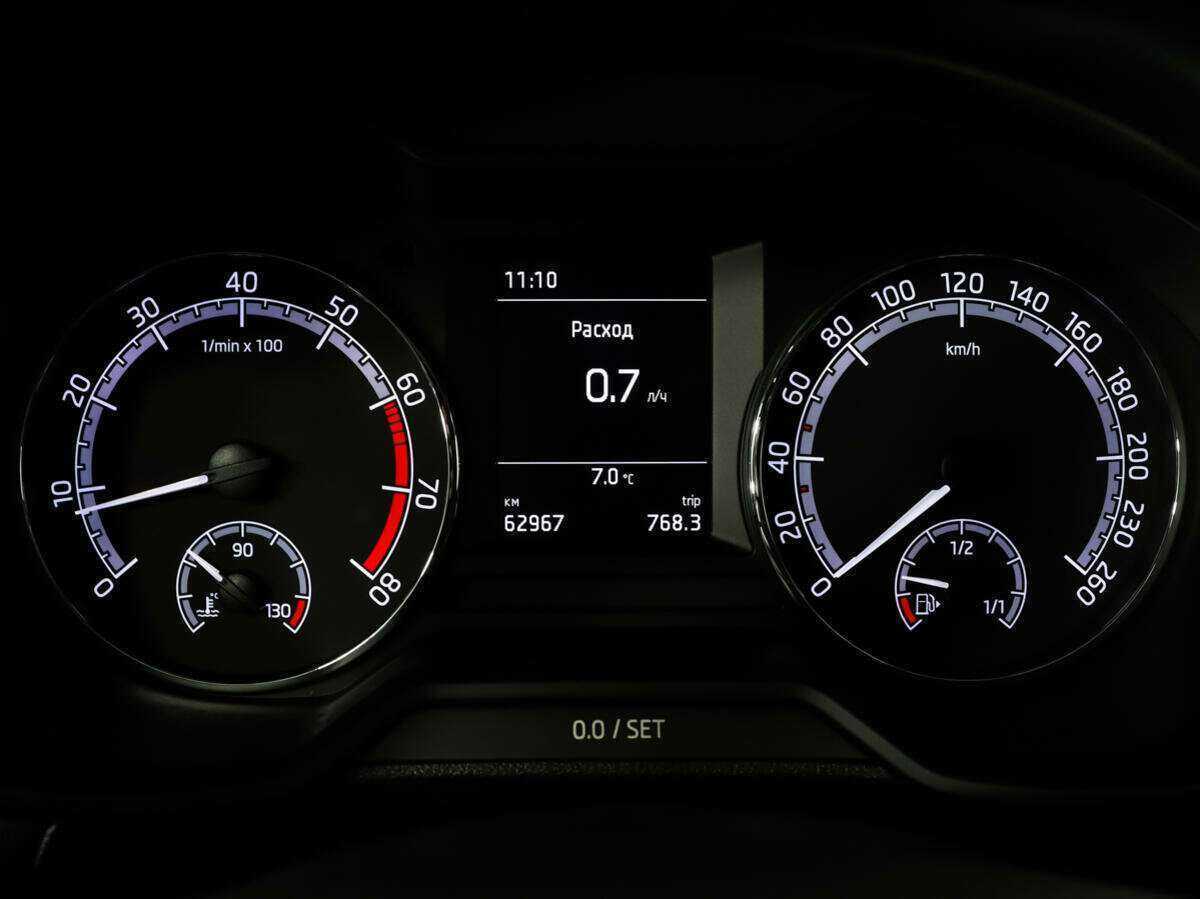 Б/У Шкода Октавия 2018 года. Фото: #12