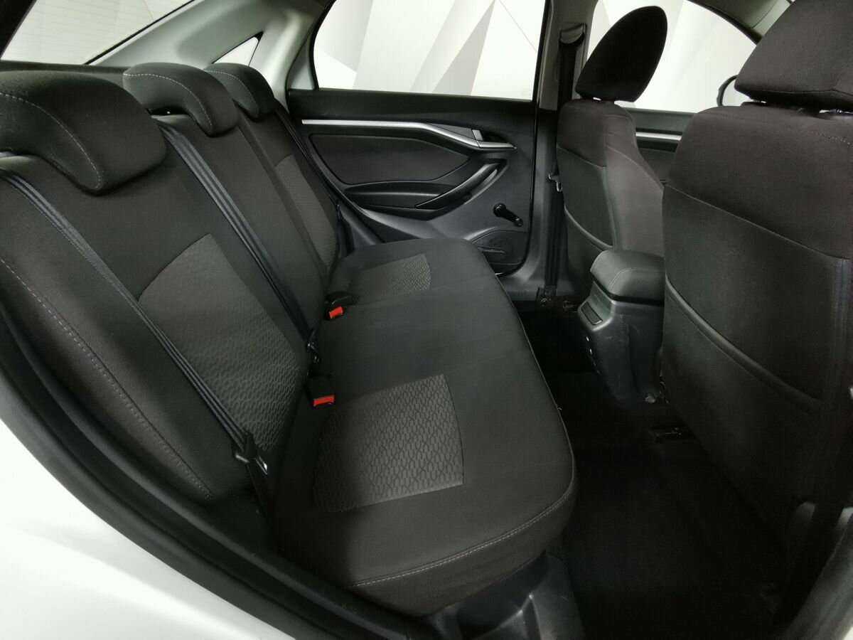 Б/У Лада (ВАЗ) Веста 2018 года. Фото: #11