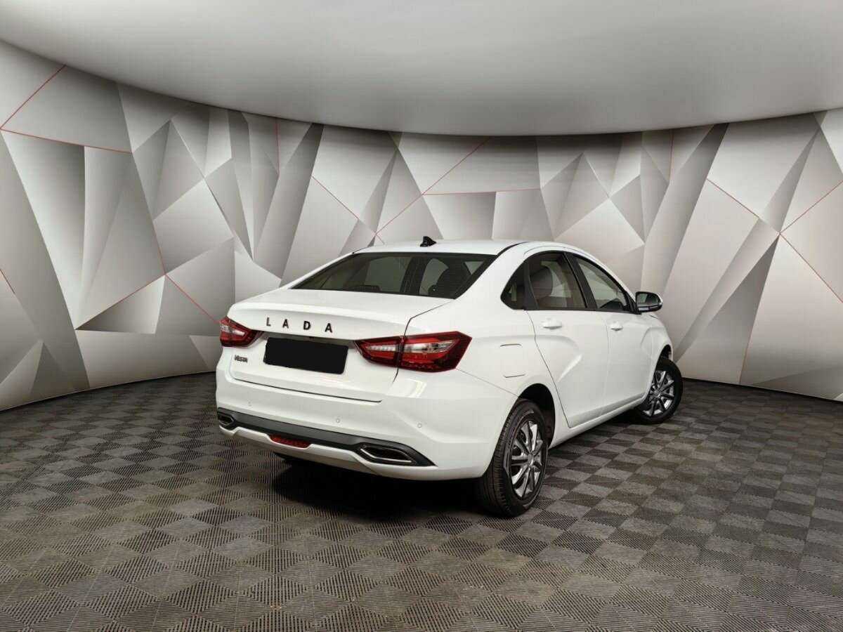 Б/У Лада (ВАЗ) Веста 2023 года. Фото: #1