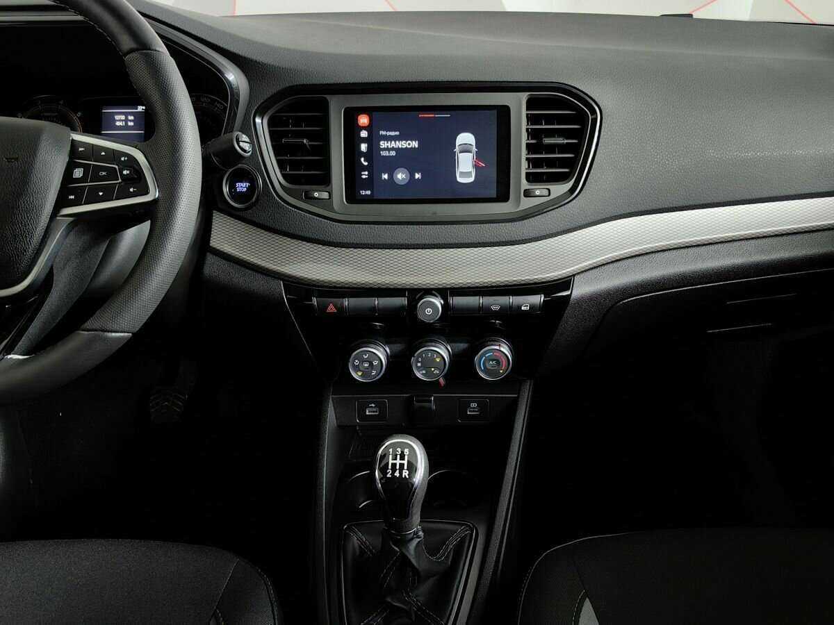 Б/У Лада (ВАЗ) Веста 2023 года. Фото: #10