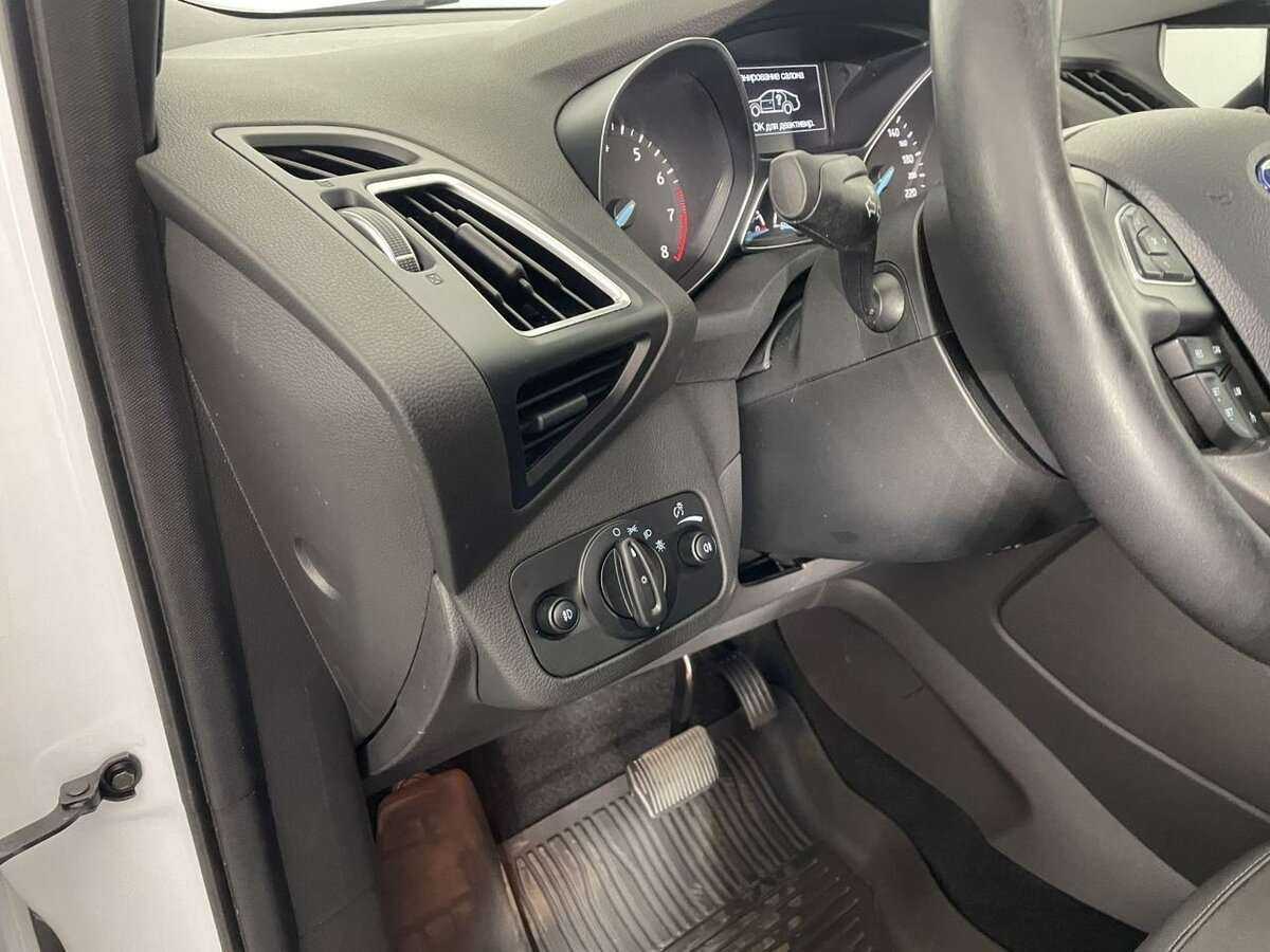 Б/У Форд Куга 2017 года. Фото: #6