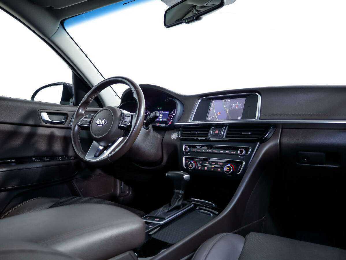 Б/У Киа Оптима 2018 года. Фото: #7