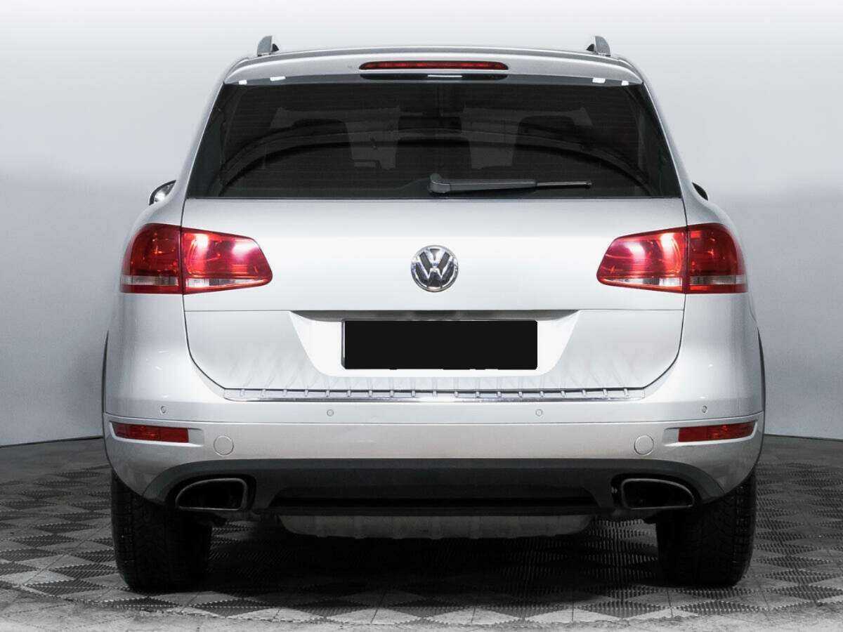 Б/У Фольксваген Туарег 2012 года. Фото: #5