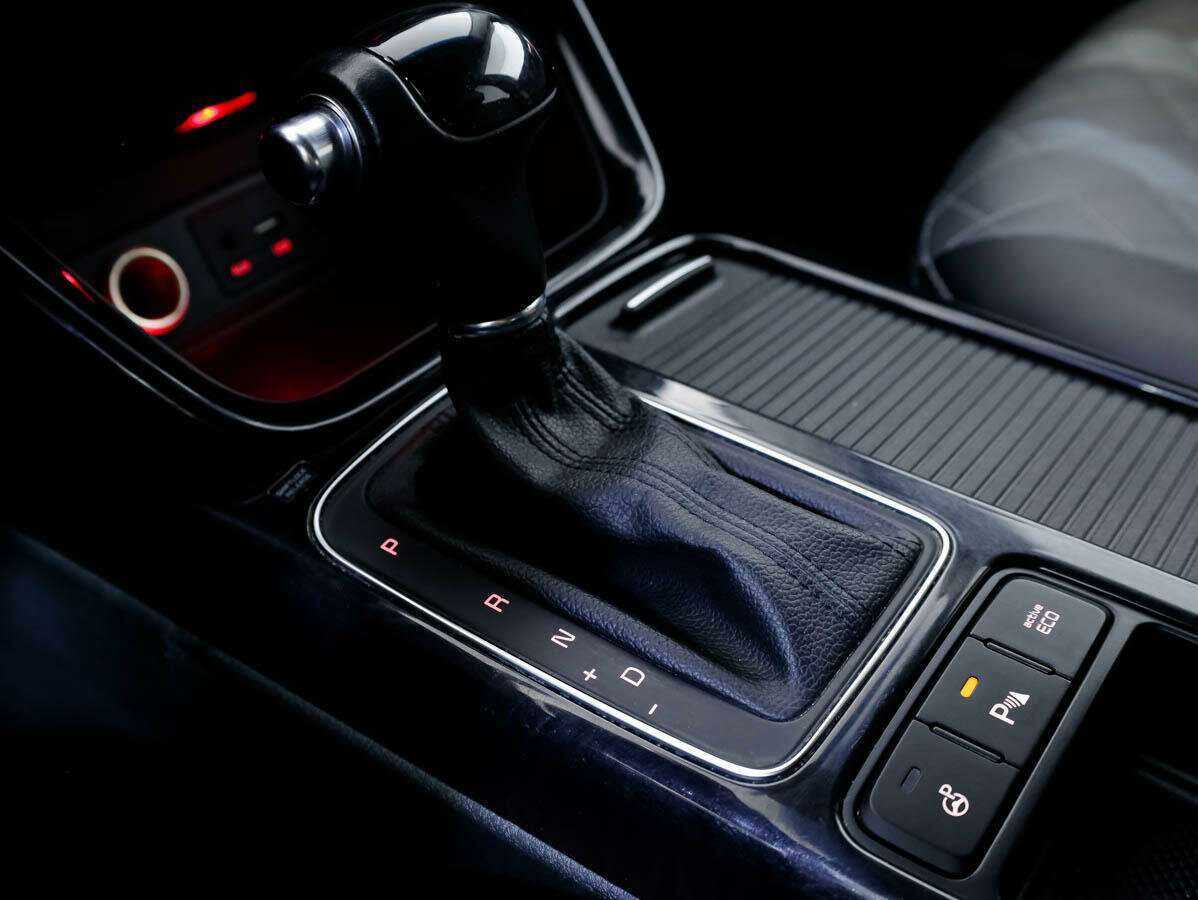 Б/У Киа Соренто 2018 года. Фото: #18