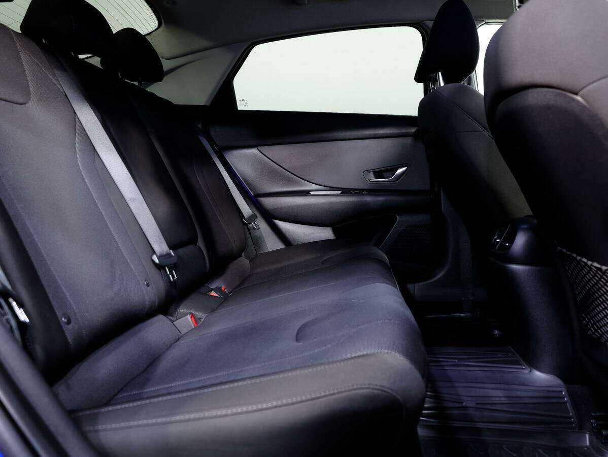 Б/У Хендай Елантра 2021 года. Фото: #14