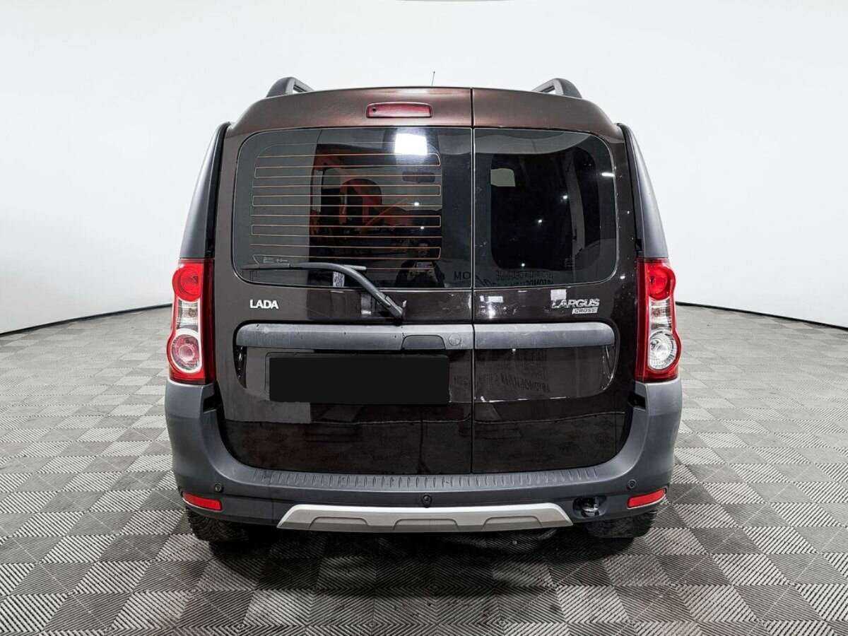 Б/У Лада (ВАЗ) Ларгус 2018 года. Фото: #4