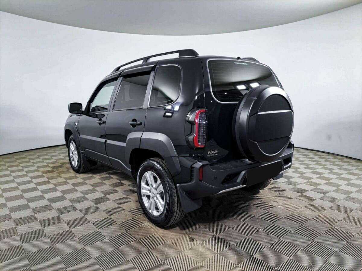 Б/У Лада (ВАЗ) Нива 2023 года. Фото: #6