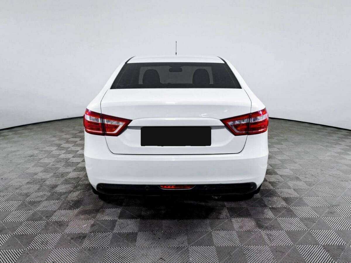 Б/У Лада (ВАЗ) Веста 2021 года. Фото: #4