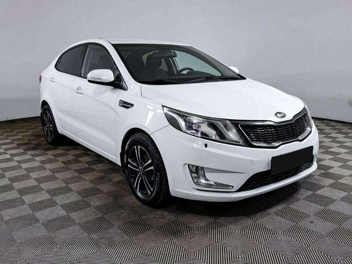 Б/У Киа Рио 2014 года. Фото: #2