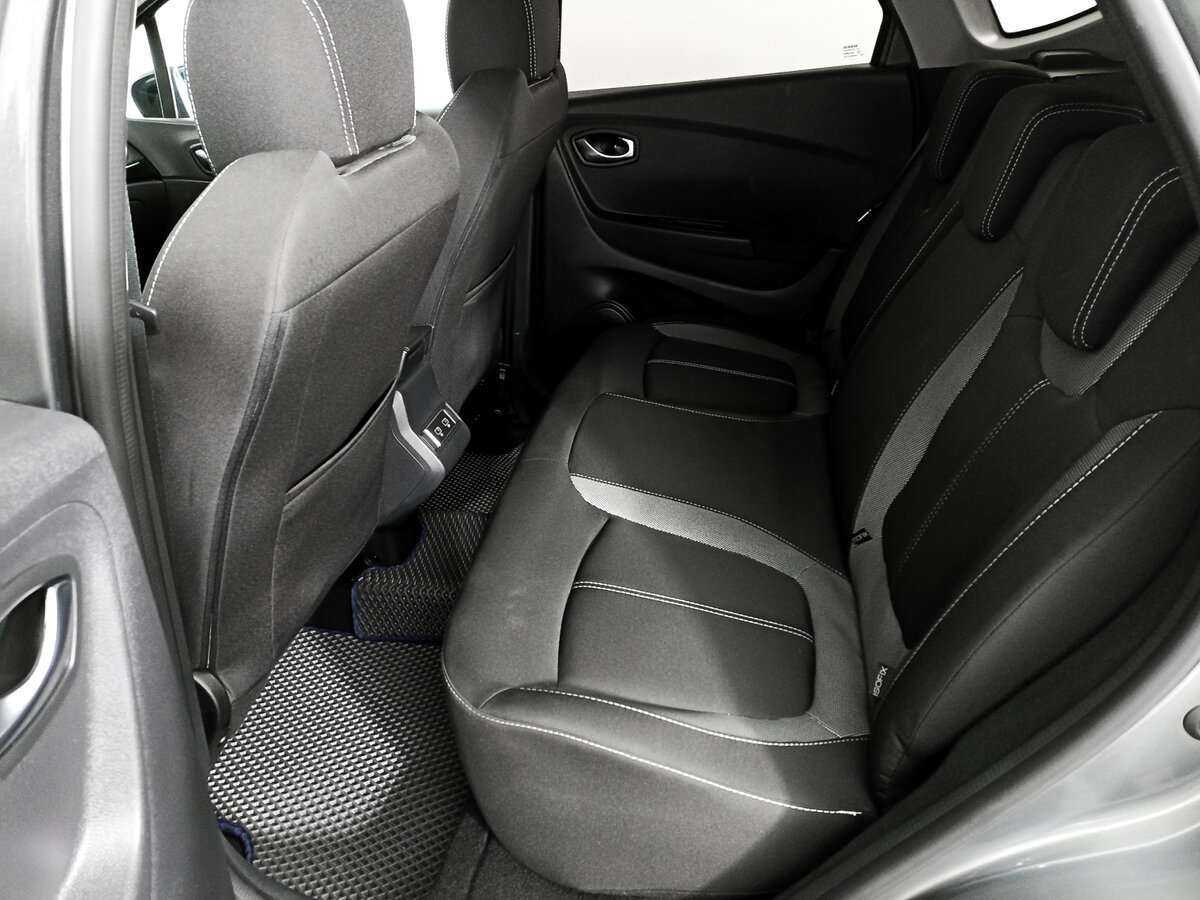 Б/У Рено Каптюр 2021 года. Фото: #7