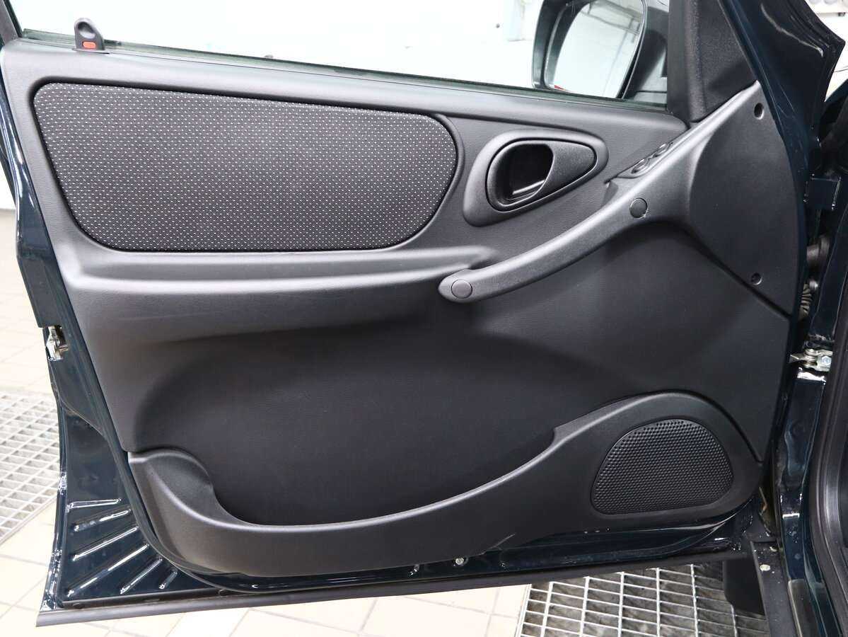 Б/У Лада (ВАЗ) Нива 2023 года. Фото: #5