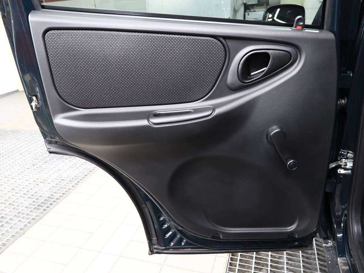 Б/У Лада (ВАЗ) Нива 2023 года. Фото: #8