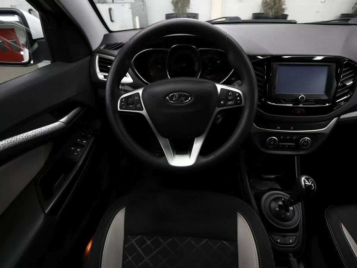 Б/У Лада (ВАЗ) Веста 2018 года. Фото: #10