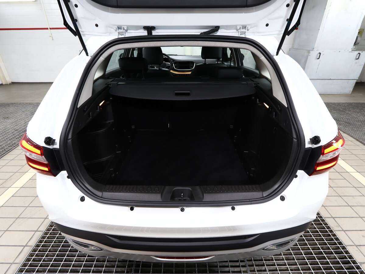 Б/У Лада (ВАЗ) Веста 2023 года. Фото: #5