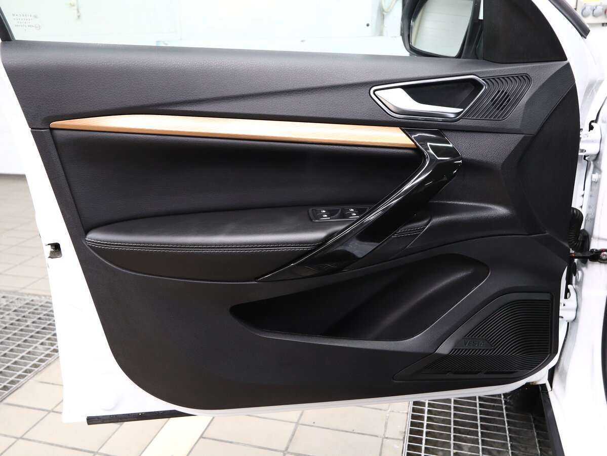 Б/У Лада (ВАЗ) Веста 2023 года. Фото: #7