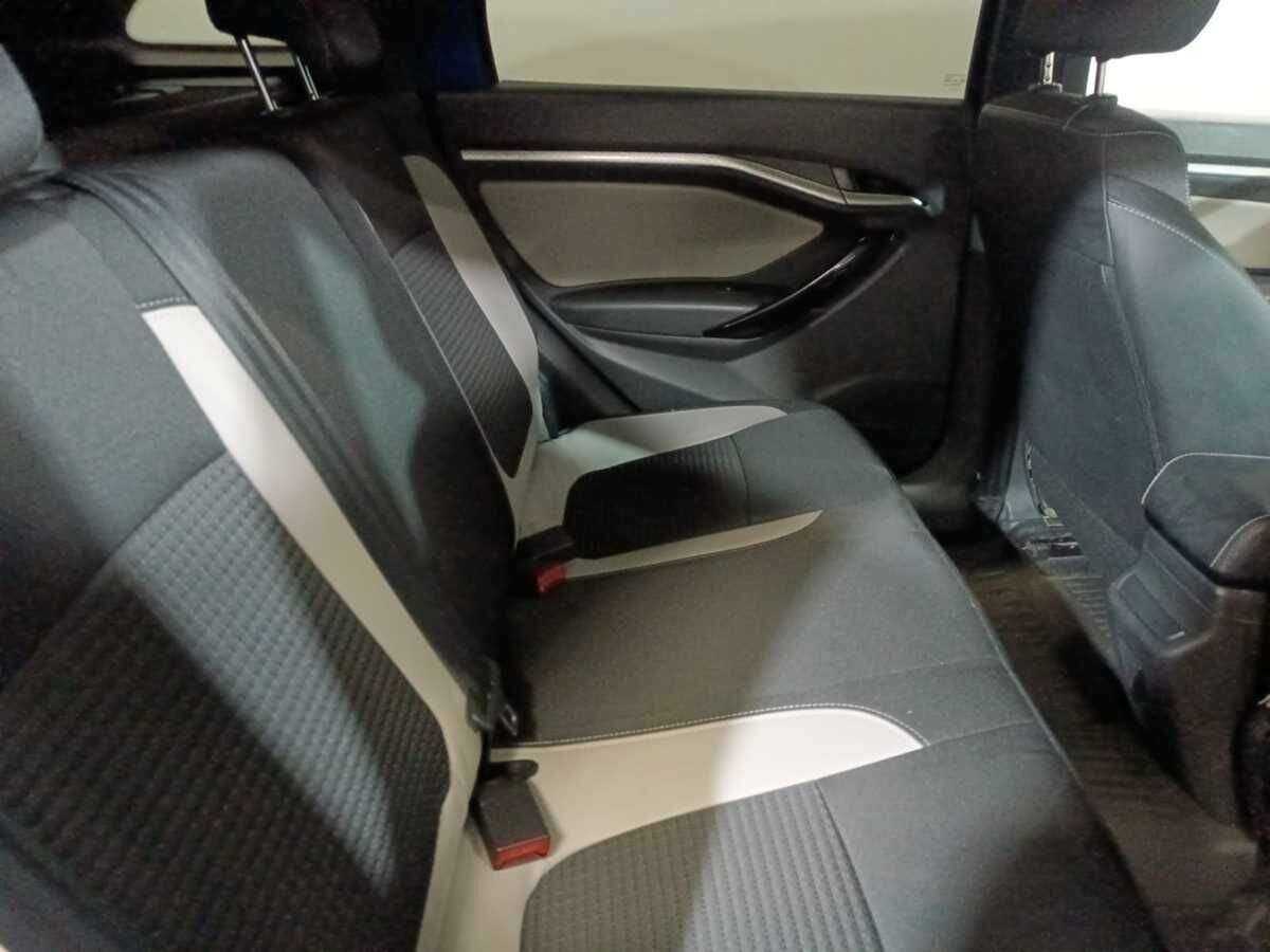 Б/У Лада (ВАЗ) Веста 2021 года. Фото: #10