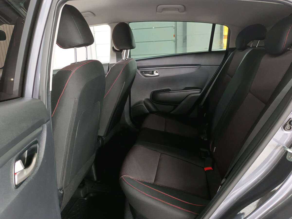 Б/У Киа Рио 2021 года. Фото: #18