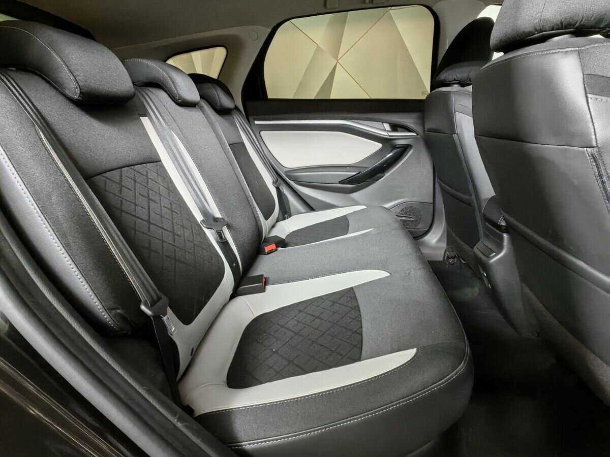 Б/У Лада (ВАЗ) Веста 2019 года. Фото: #11