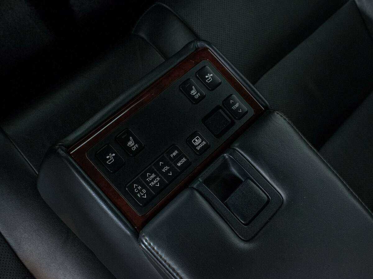 Б/У Тойота Камри 2012 года. Фото: #14