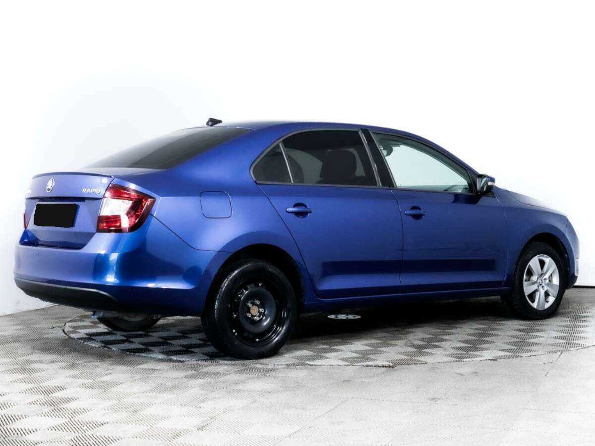 Б/У Шкода Рапид 2018 года. Фото: #3