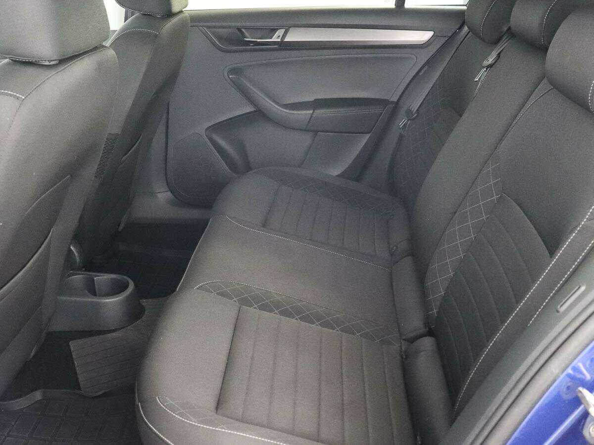 Б/У Шкода Рапид 2018 года. Фото: #8