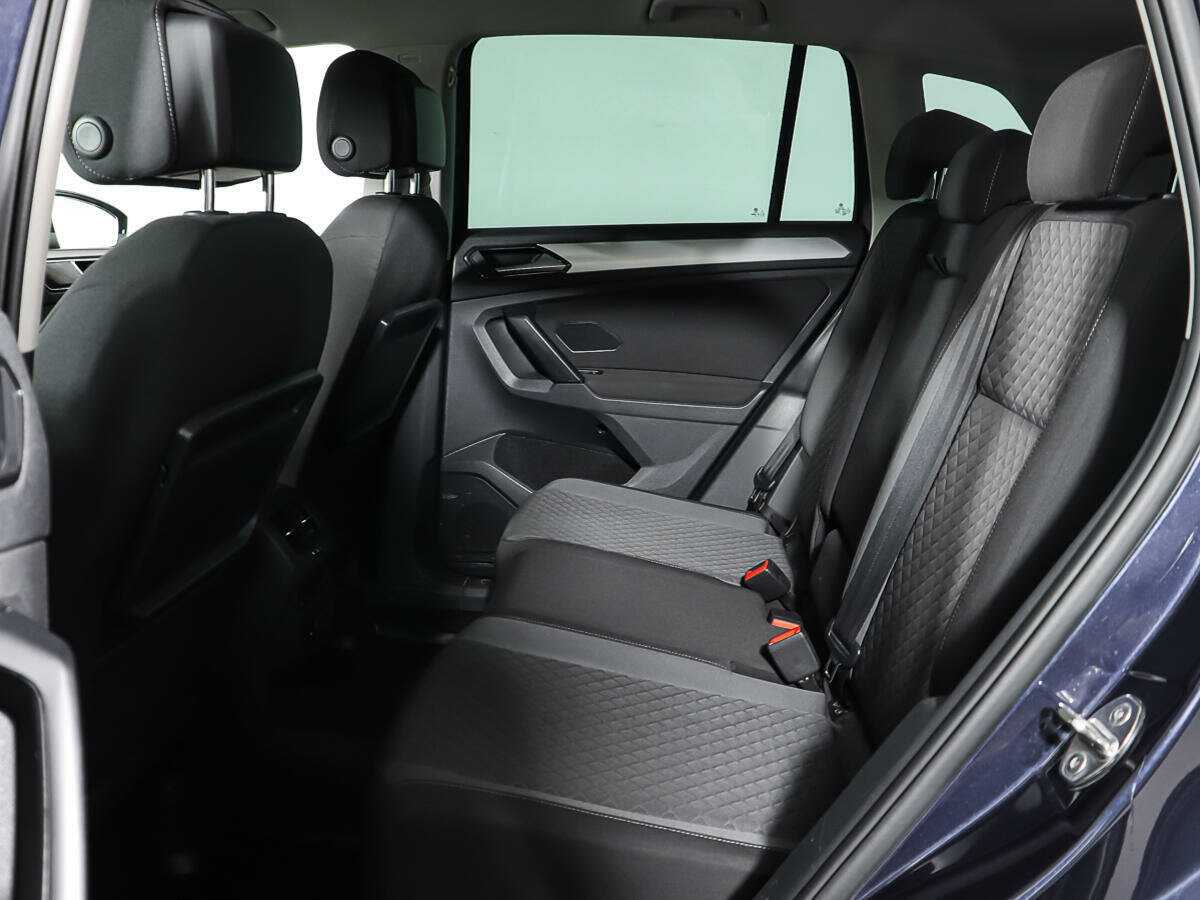 Б/У Фольксваген Тигуан 2018 года. Фото: #8