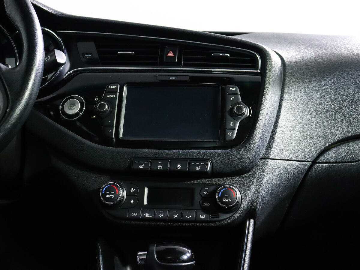 Б/У Киа Сид 2018 года. Фото: #10